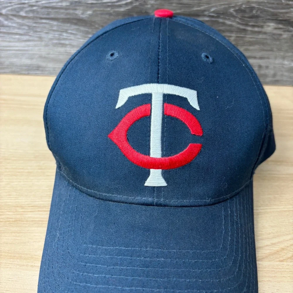 Vintage Minnesota Twins Hat Cap Snapback Blue Red Plain Logo MLB‎ Baseball